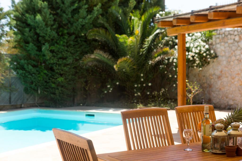 Dream Summer Villa Porto Cheli Buitenkant foto