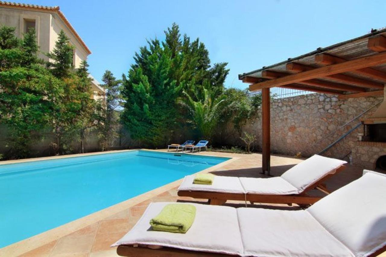 Dream Summer Villa Porto Cheli Buitenkant foto